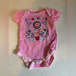 MLB Chicago Cubs Baseball Genuine Merchandise Pink Baby Onesie 0/3M Baby Girl